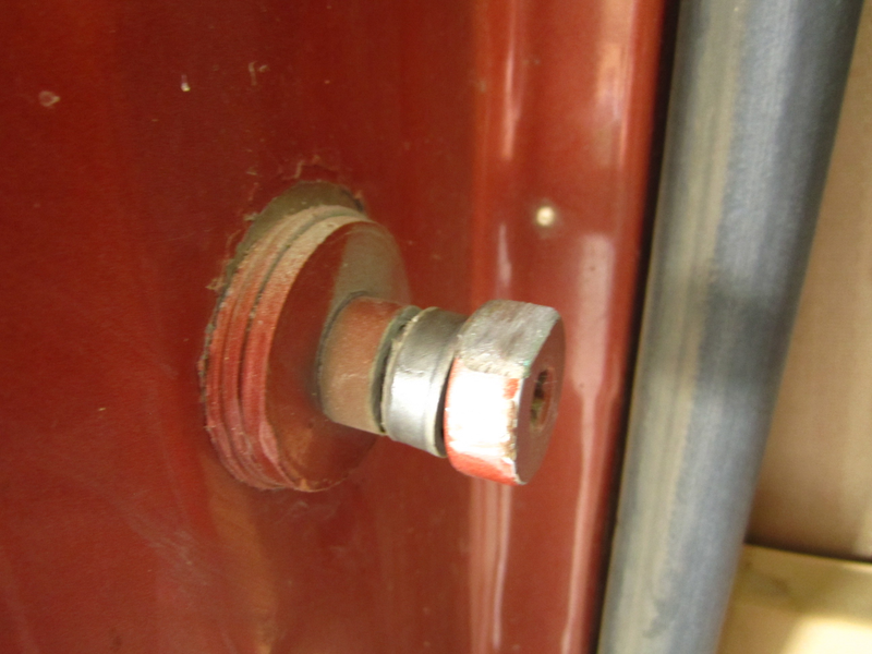 Illustration for article titled Is there an easy way to fix the door gap?